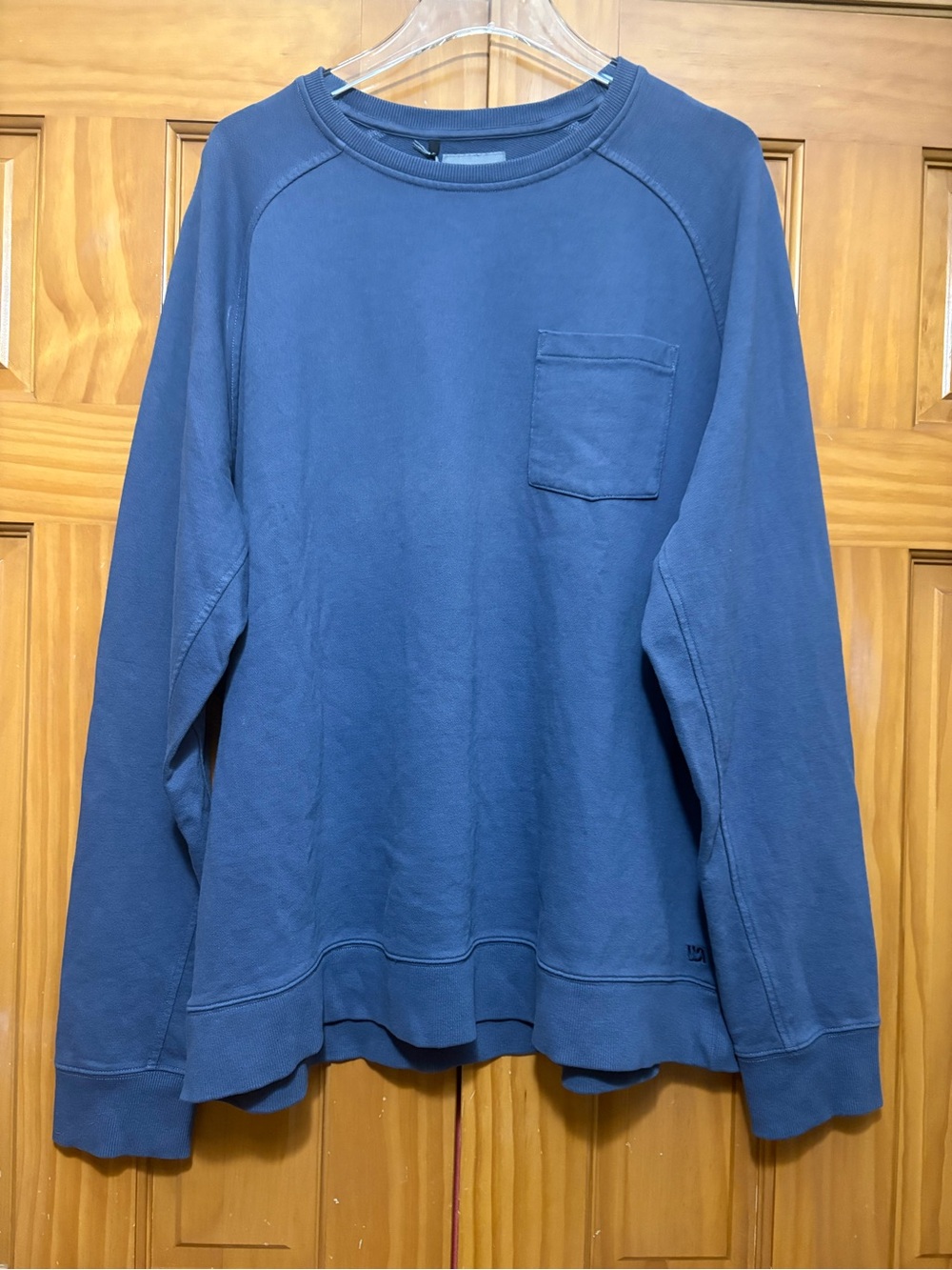 VRST Men's Navy Pocket Crew Pullover Sweatshirt Size XL NWT